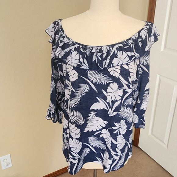 VAMP, Off-Shoulder Top, Navy & White, Palm Leaves, 3/4 sleeves, Ruffle, Large - Picture 3 of 7